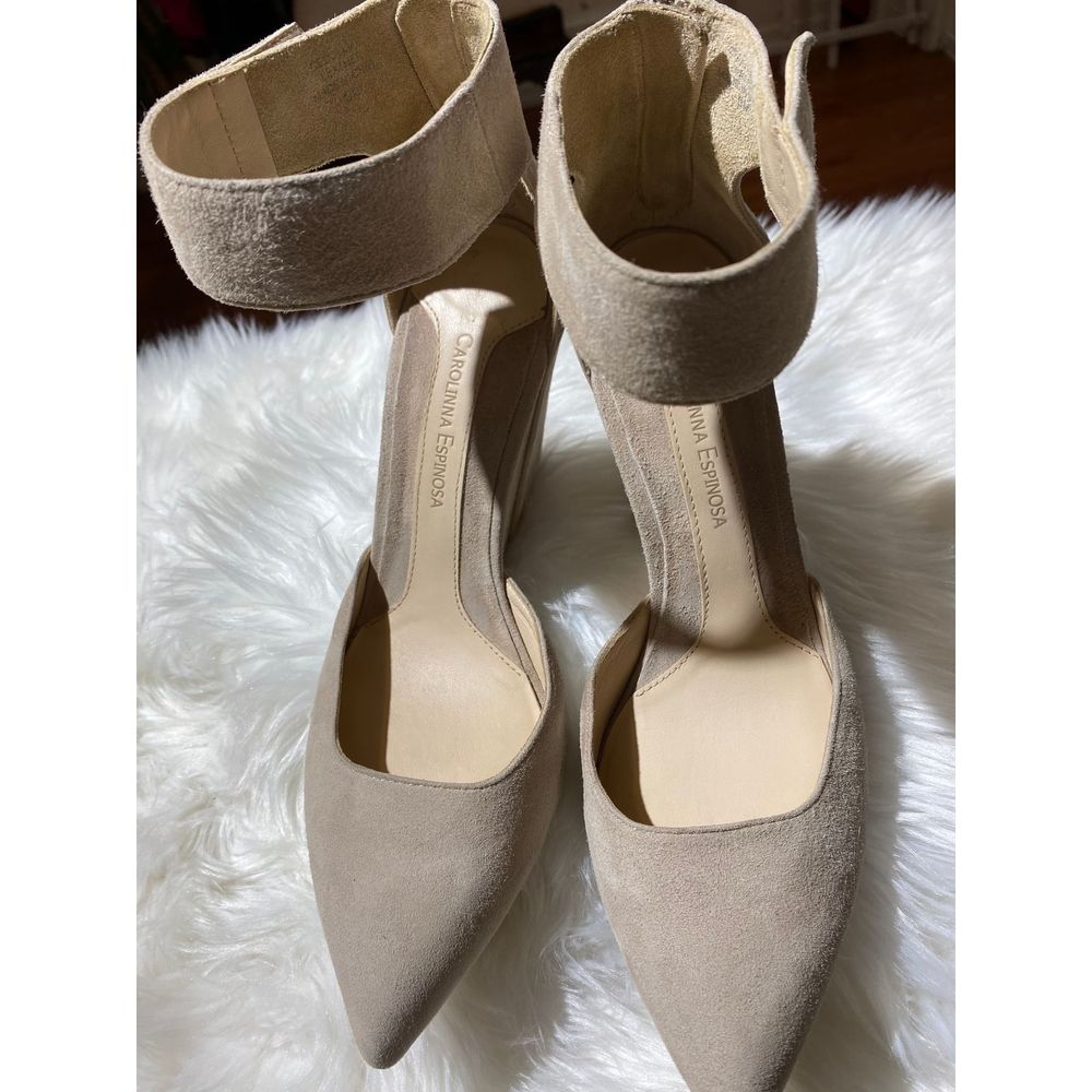 Carolinna Espinosa  Nude  Suede  wedges